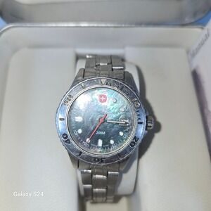 Wenger Swiss‎ Military Watch Women's Stainless Steel 200M Water Resistant